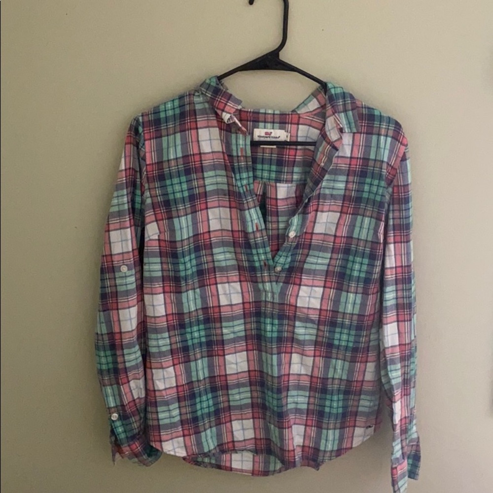 Vineyard Vines cotton top